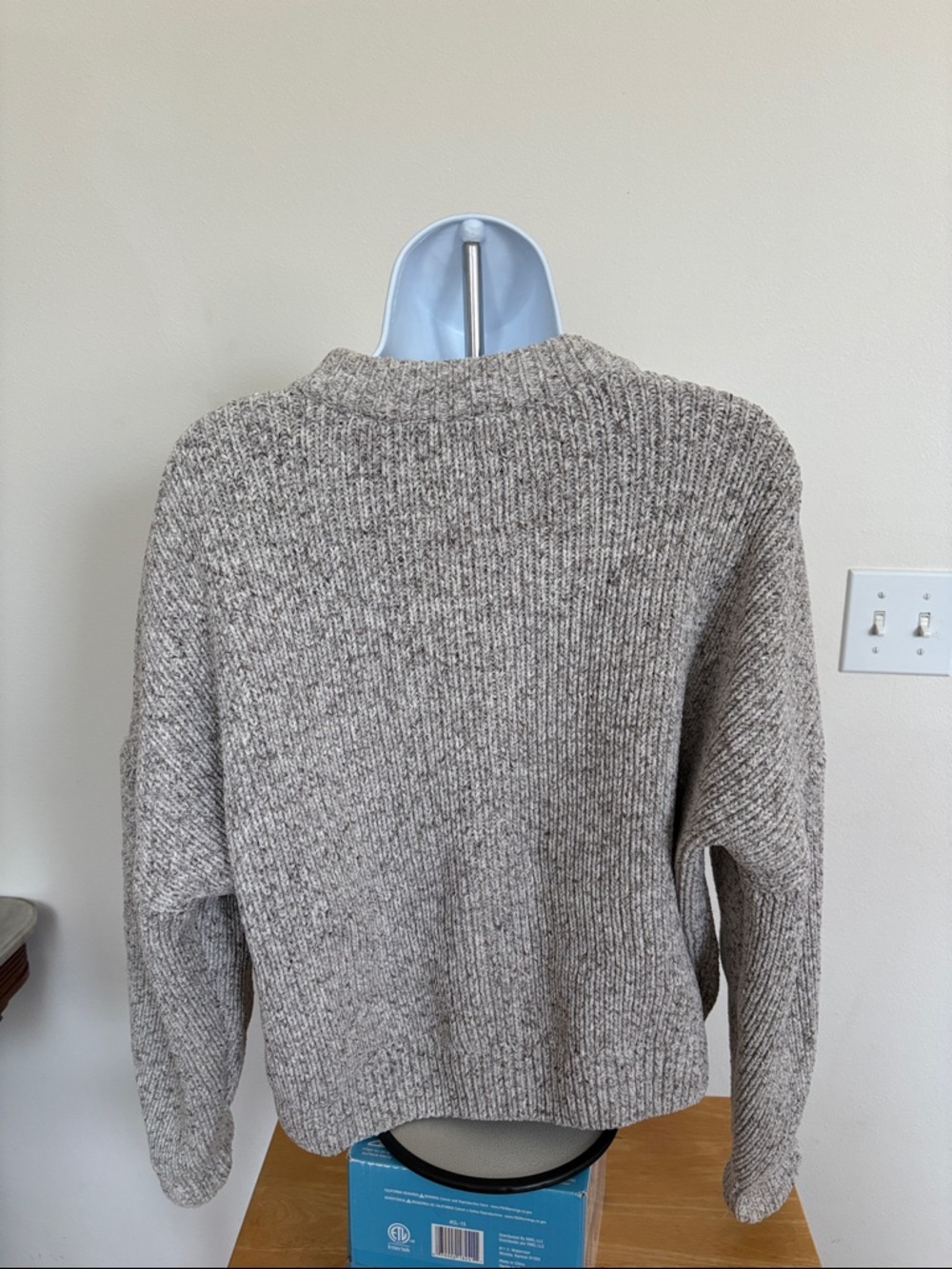 Abercrombie & Fitch Neutral Taupe Crewneck Sweater Size Small - Picture 2 of 12